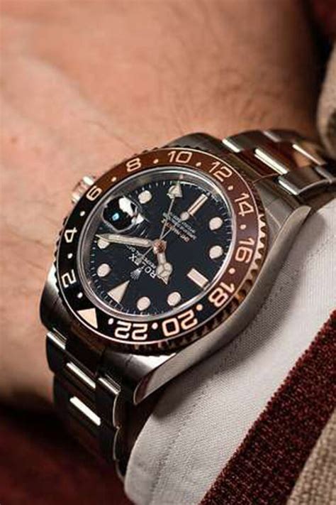 Rolex Replica assemblate in Italia con parti svizzere..